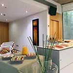 维拉维雅水疗酒店