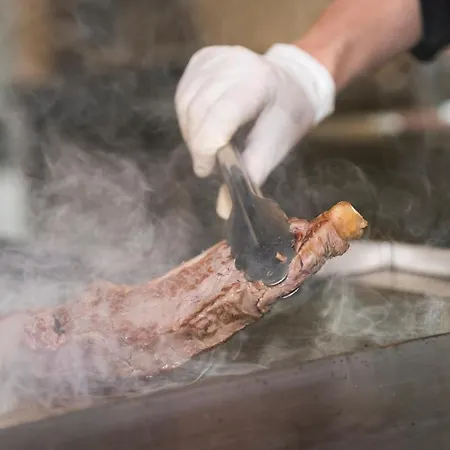 & Ξενοδοχείο